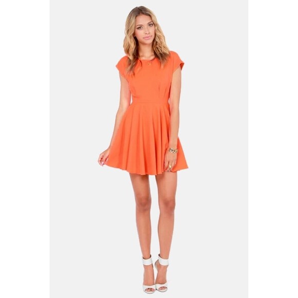 Revolve Blaque Label True Love Dress Skater Champagne Dusty Pink Sz M - Picture 4 of 13